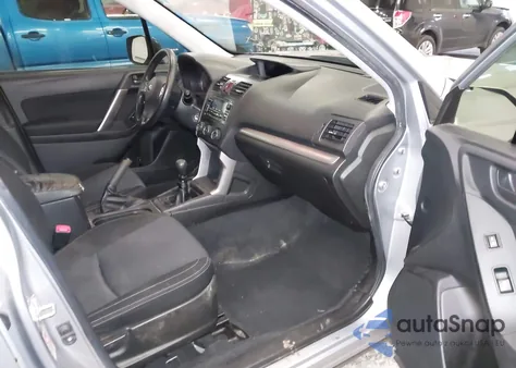 2014 Subaru Forester 2.5I z USA, uszkodzony, nr VIN JF2SJAAC4EG415956